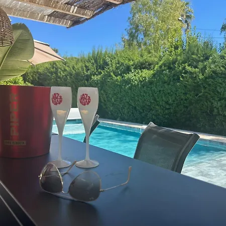 La Eucalyptus, Swimming Pool & Riviera Garden Willa