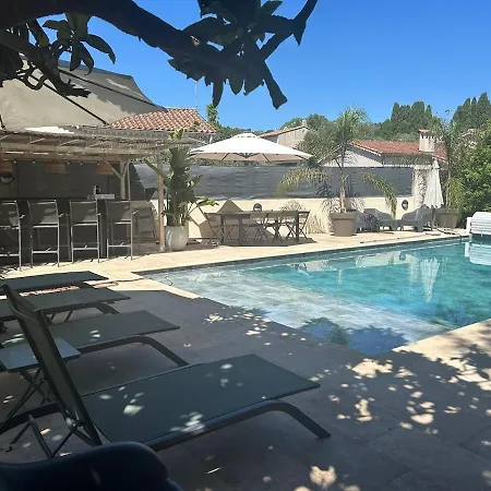 La Eucalyptus, Swimming Pool & Riviera Garden * アンティーブ